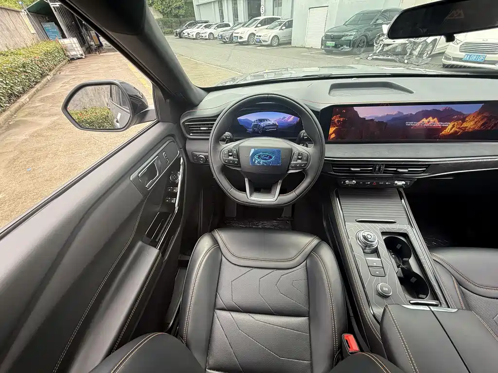 Ford Explorer 2025 2.3T EcoBoost Kunlun Edition 5-Seater 2026 - thumbnail 11