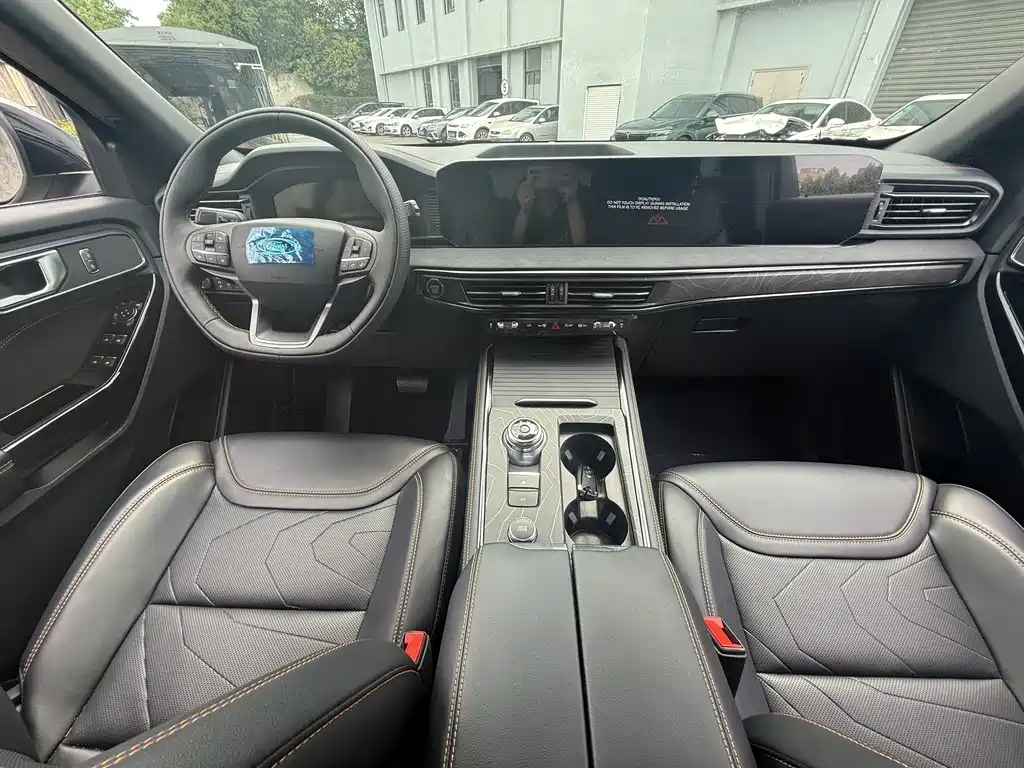 Ford Explorer 2025 2.3T EcoBoost Kunlun Edition 5-Seater 2026 - thumbnail 13