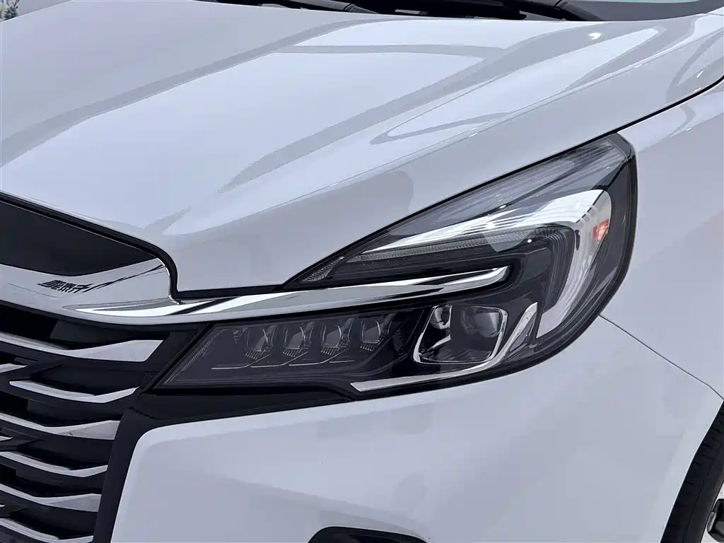 Buick Buick GL8 2023 Facelift Land Business Class Luxury 2023 - thumbnail 9