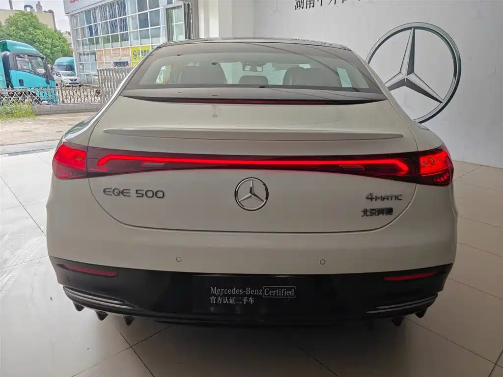 Mercedes-Benz Mercedes-Benz EQE 500 4MATIC 2025 - thumbnail 5