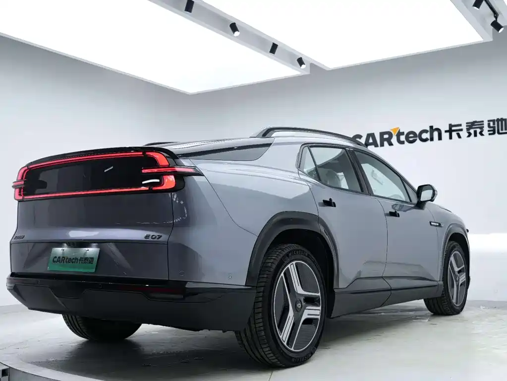Changan Qiyuan Changan Qiyuan E07 2025 BEV AWD 90kWh Dacheng Edition 2026 - thumbnail 11