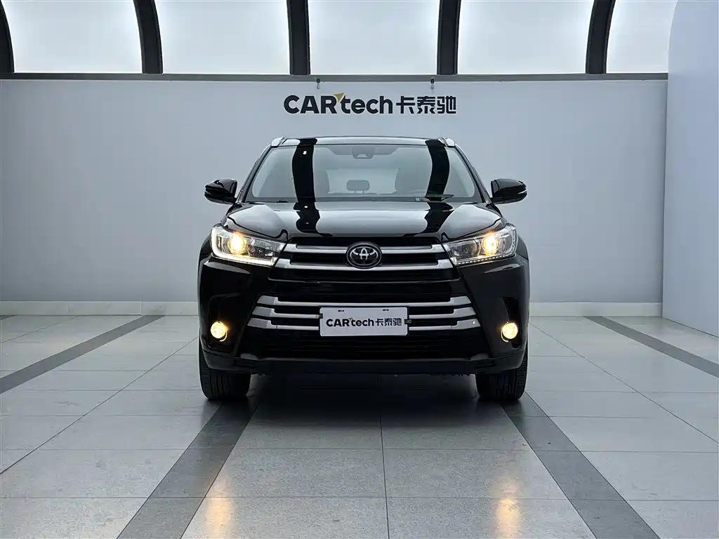 Toyota Highlander 2020 2.0T AWD Million Edition 7-Seater 2021 - thumbnail 2