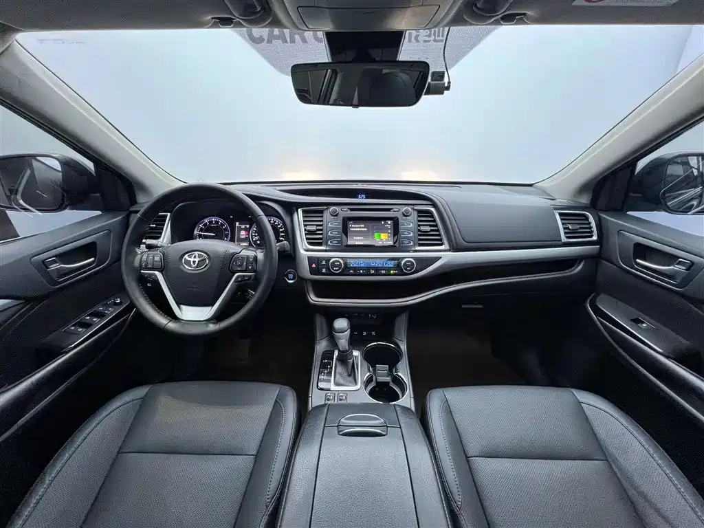 Toyota Highlander 2020 2.0T AWD Million Edition 7-Seater 2021 - thumbnail 10