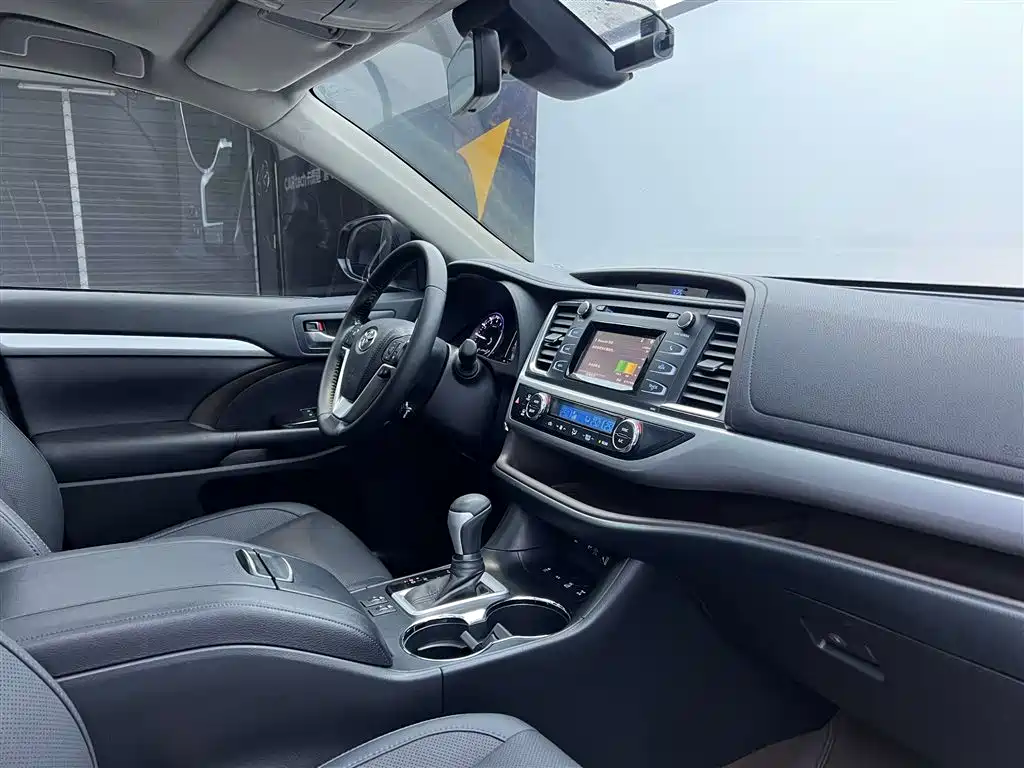 Toyota Highlander 2020 2.0T AWD Million Edition 7-Seater 2021 - thumbnail 18