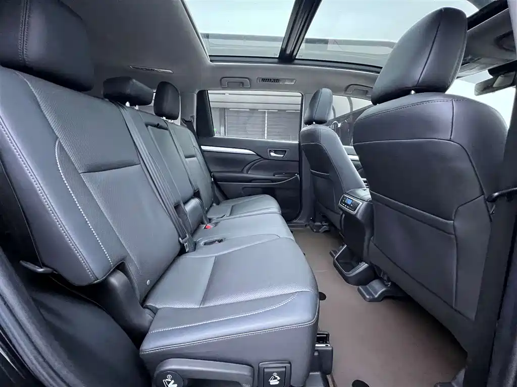 Toyota Highlander 2020 2.0T AWD Million Edition 7-Seater 2021 - thumbnail 19