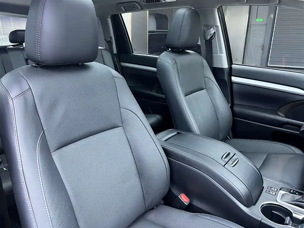 Toyota Highlander 2020 2.0T AWD Million Edition 7-Seater 2021 - thumbnail 20