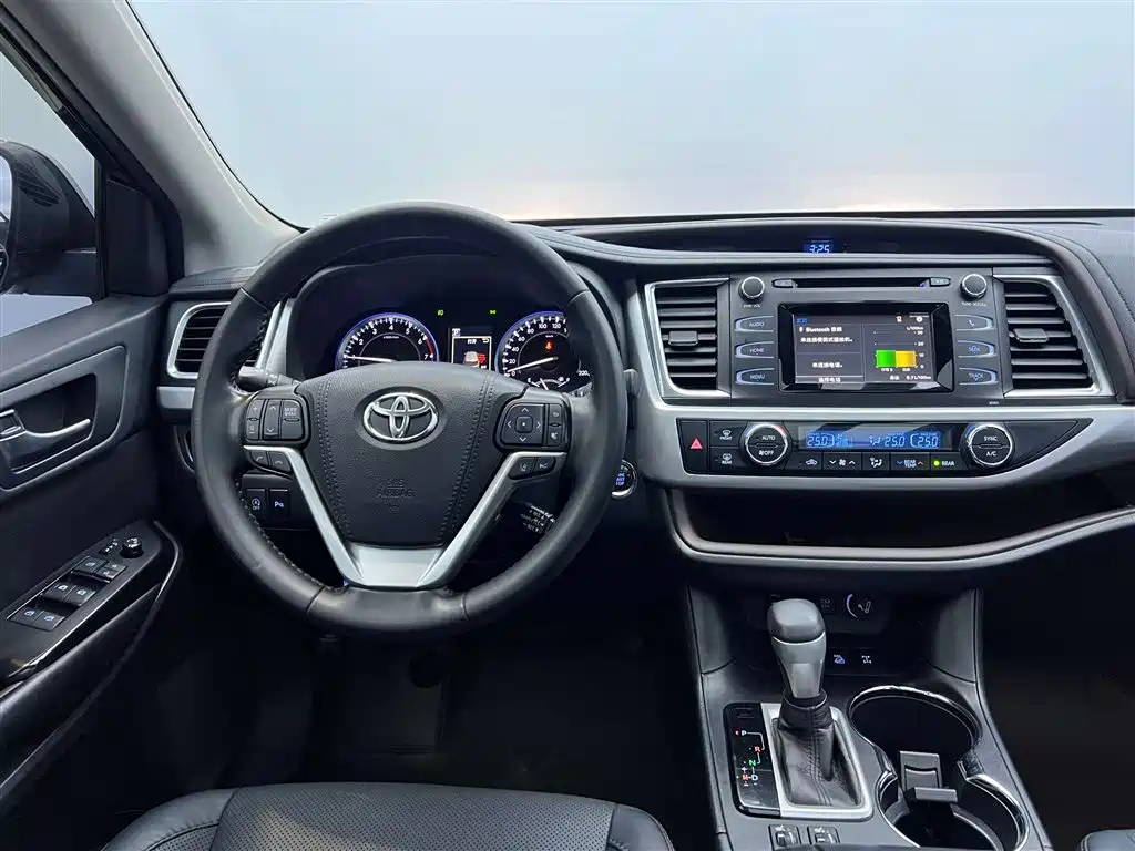 Toyota Highlander 2020 2.0T AWD Million Edition 7-Seater 2021 - thumbnail 28