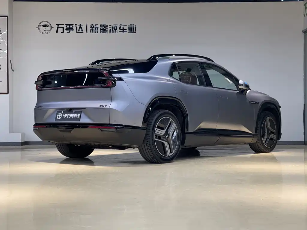 Changan Qiyuan Changan Qiyuan E07 2025 BEV AWD 90kWh Dacheng Edition 2026 - thumbnail 5