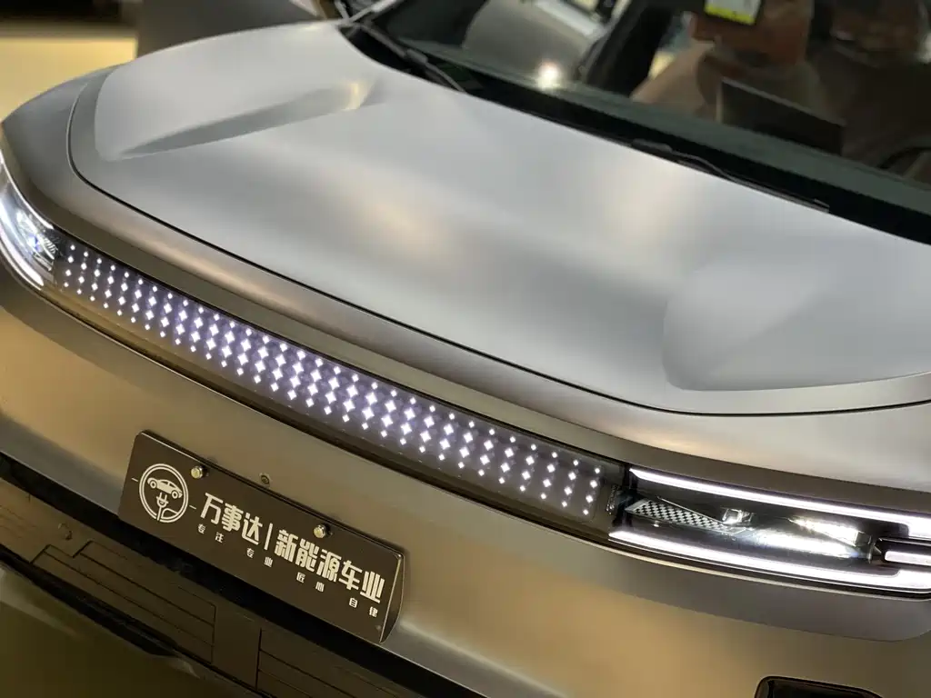 Changan Qiyuan Changan Qiyuan E07 2025 BEV AWD 90kWh Dacheng Edition 2026 - thumbnail 23