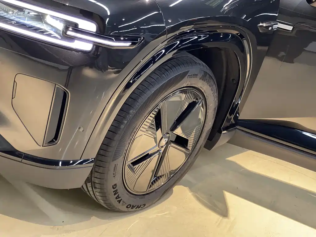 Changan Qiyuan Changan Qiyuan E07 2025 EREV FWD 39kWh Max Intelligent Driving Edition 2026 - thumbnail 27