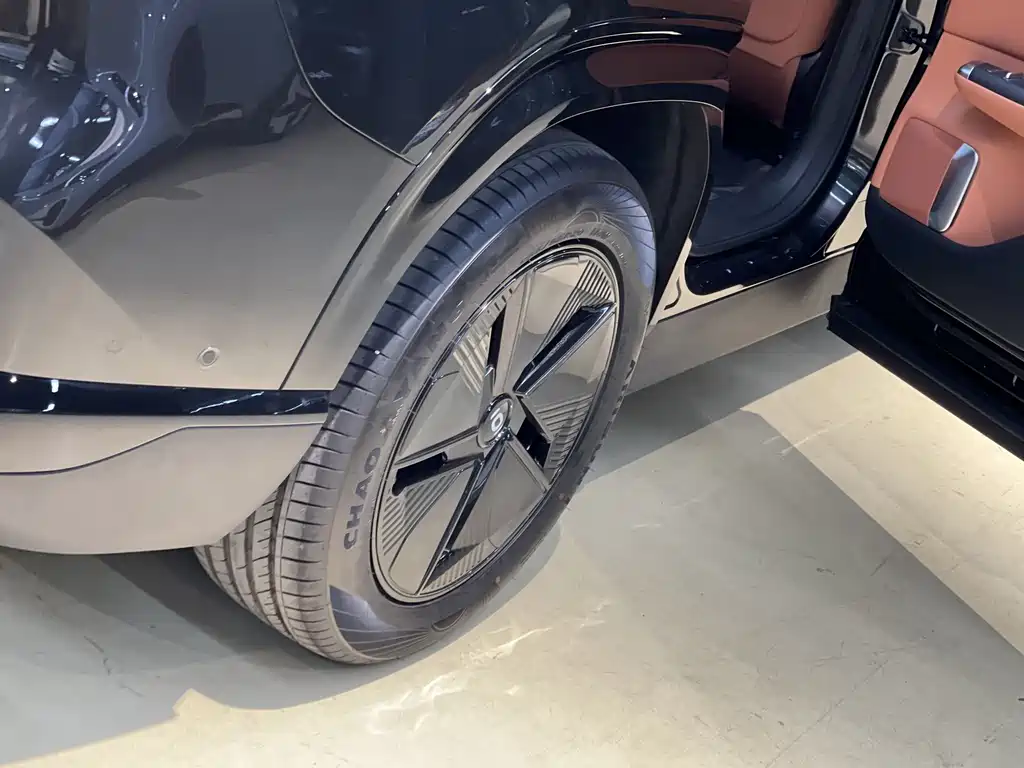 Changan Qiyuan Changan Qiyuan E07 2025 EREV FWD 39kWh Max Intelligent Driving Edition 2026 - thumbnail 30