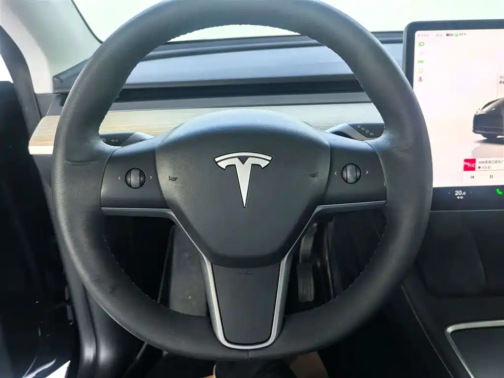 Tesla Model Y 2022 Rear-Wheel Drive 2023 - thumbnail 9