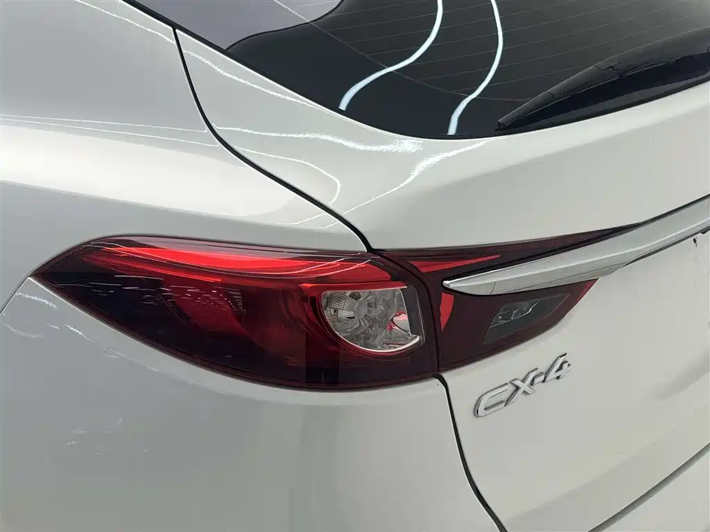 Mazda Mazda CX-4 2018 2.0L Automatic FWD Blue Sky Vitality Edition China V 2019 - thumbnail 7