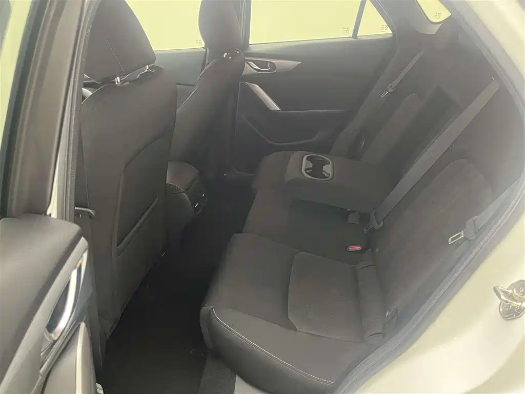Mazda Mazda CX-4 2018 2.0L Automatic FWD Blue Sky Vitality Edition China V 2019 - thumbnail 14