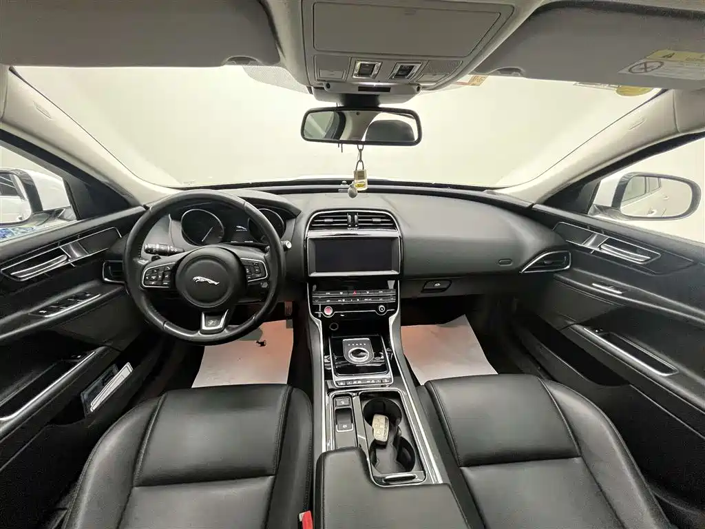 Jaguar Jaguar XEL 2019 2.0T 200PS Elite Edition 2019 - thumbnail 10