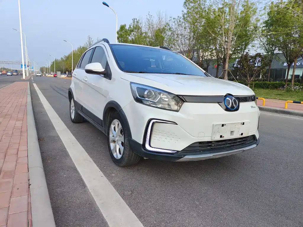 BAIC New Energy BAIC New Energy EC5 2019 Xinshang Edition 2020 - thumbnail 3