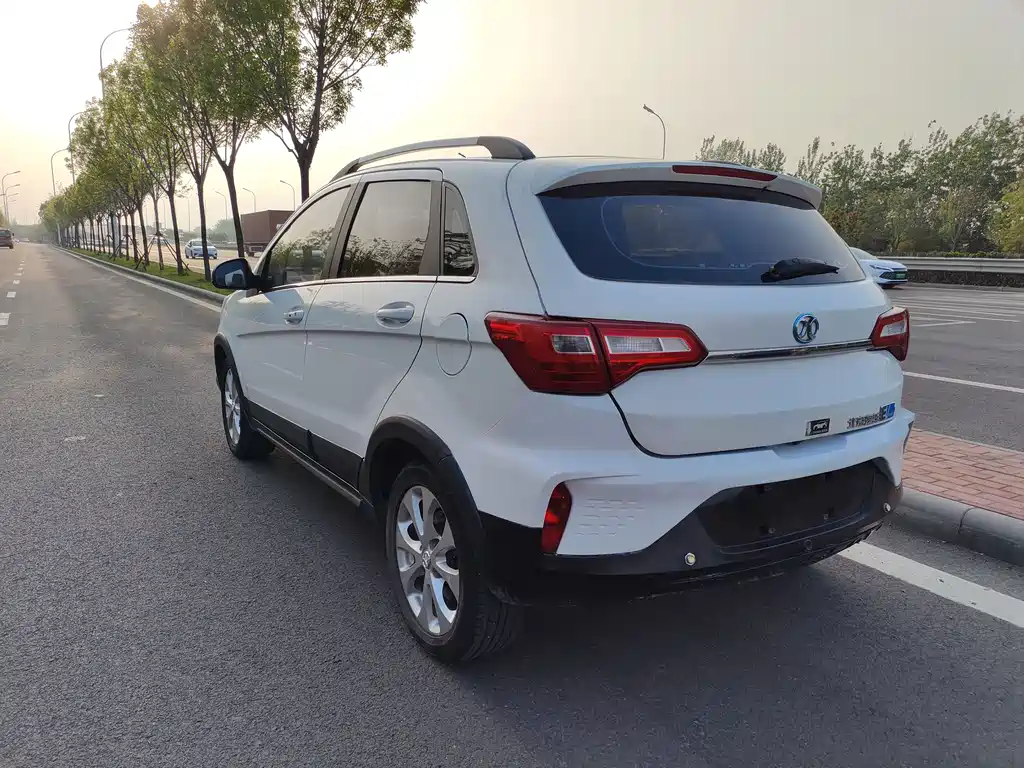 BAIC New Energy BAIC New Energy EC5 2019 Xinshang Edition 2020 - thumbnail 6