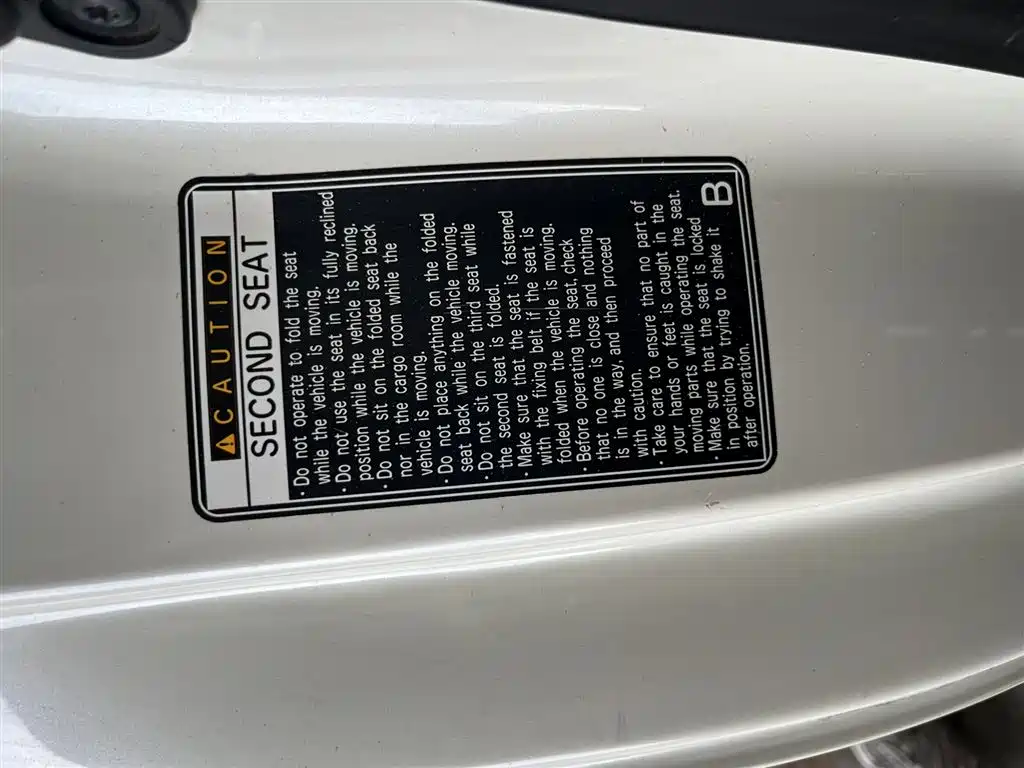 Toyota Toyota Land Cruiser 2011 4.0L Automatic 2011 - thumbnail 5