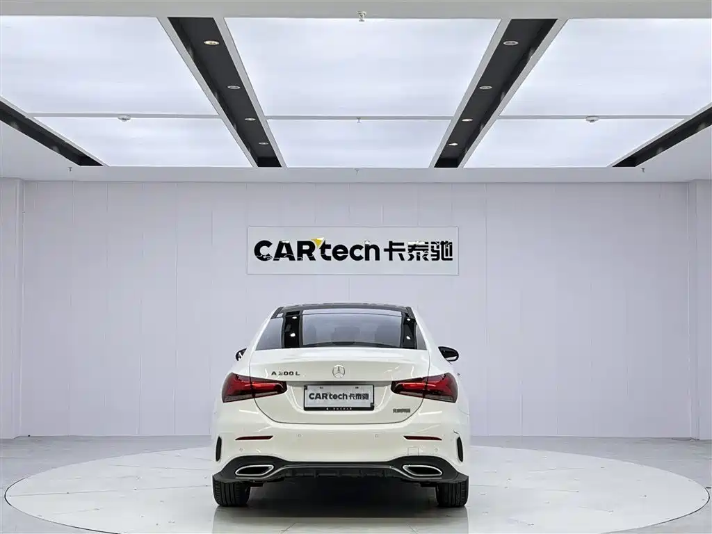 Mercedes-Benz Mercedes-Benz A-Class 2020 Facelift A 200 L Sport Sedan Fashion Edition 2020 - thumbnail 6
