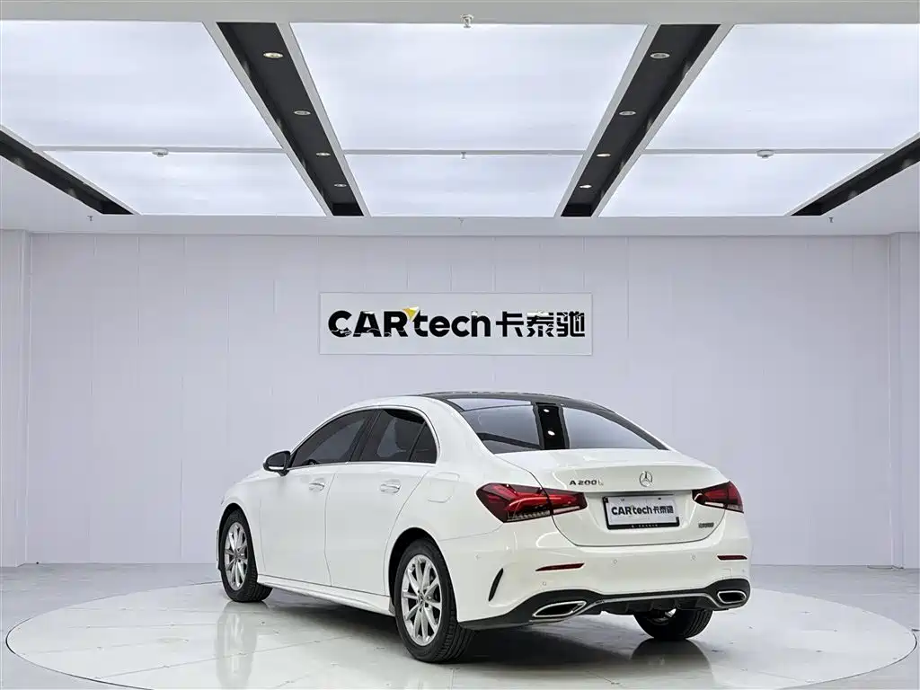 Mercedes-Benz Mercedes-Benz A-Class 2020 Facelift A 200 L Sport Sedan Fashion Edition 2020 - thumbnail 7