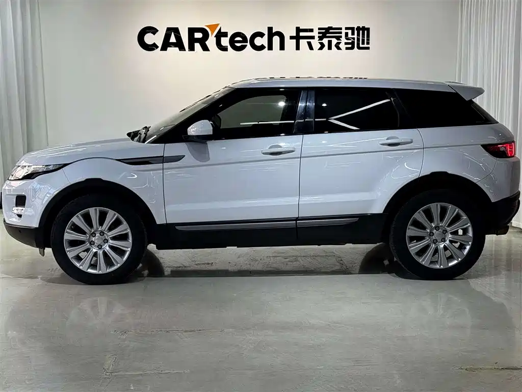 Land Rover Land Rover Range Rover Evoque 2015 2.0T 5-door SE 2015 - thumbnail 7