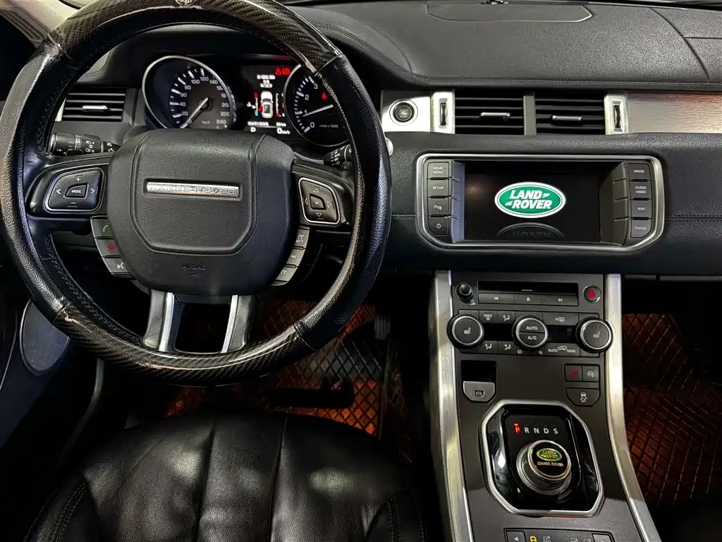 Land Rover Land Rover Range Rover Evoque 2015 2.0T 5-door SE 2015 - thumbnail 19
