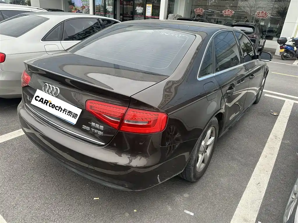 Audi Audi A4L 2013 35 TFSI Automatic Standard 2014 - thumbnail 2