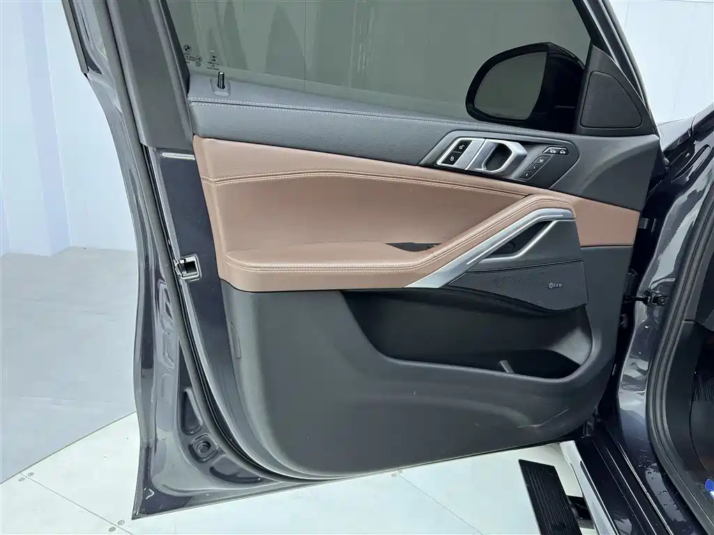 BMW BMW X6 2021 xDrive30i M Sport Package 2021 - thumbnail 17