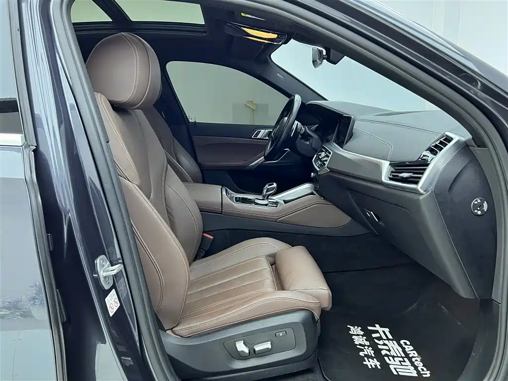 BMW BMW X6 2021 xDrive30i M Sport Package 2021 - thumbnail 19