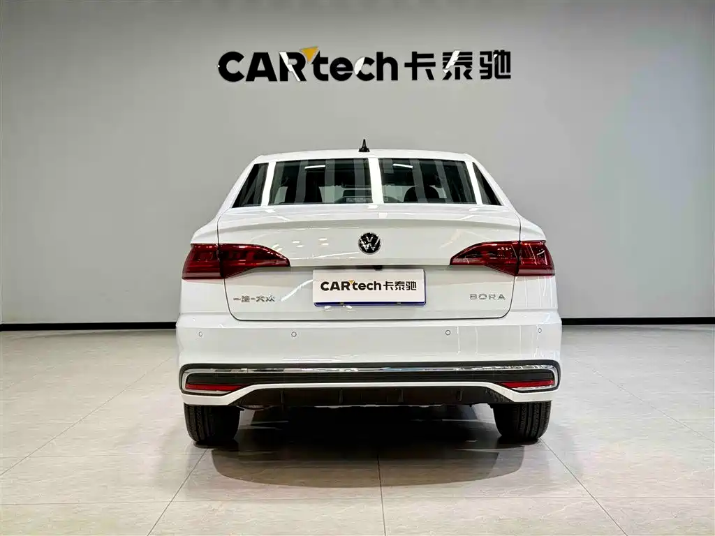 Volkswagen Bora 2025 Facelift 200TSI DSG Yuexing Navigation Edition 2025 - thumbnail 5
