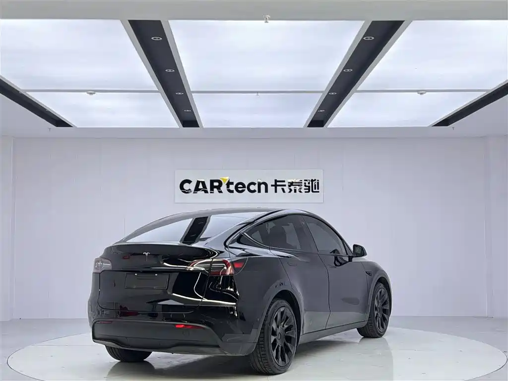 Tesla Model Y 2021 Long Range AWD 2021 - thumbnail 5
