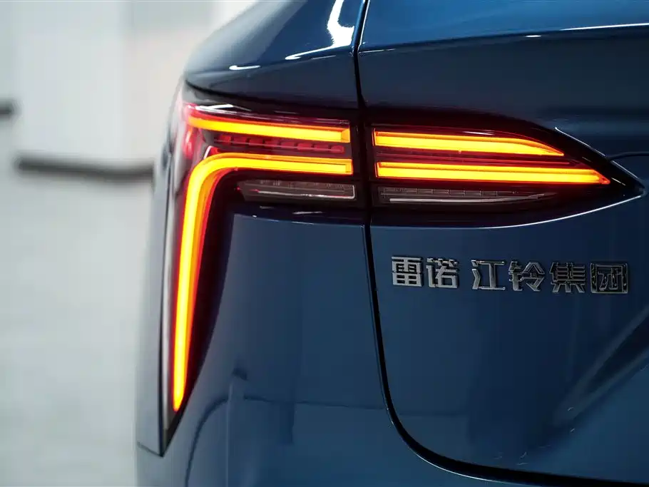 Jiangling Group New Energy Yi 2023 Dream Edition 40 Standard 2025 - thumbnail 10