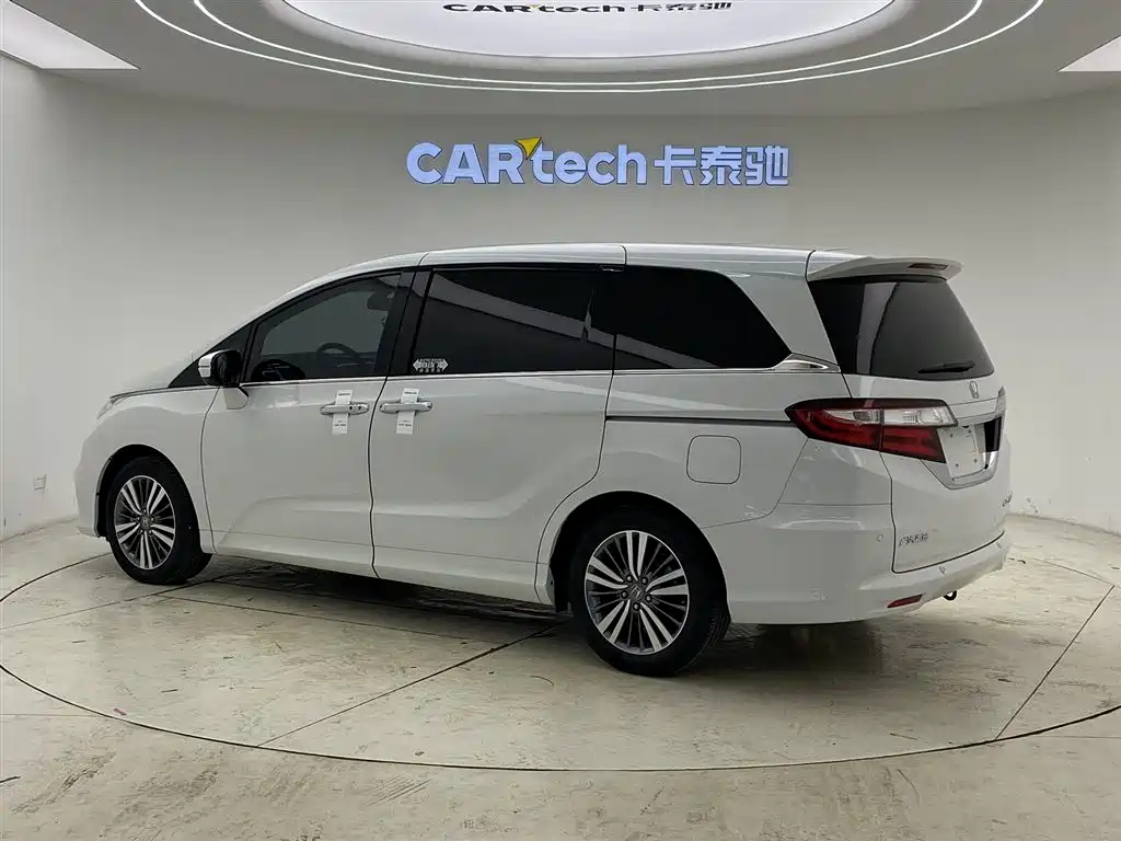 Honda Honda Odyssey 2018 2.4L Zhixiang Edition 2020 - thumbnail 4