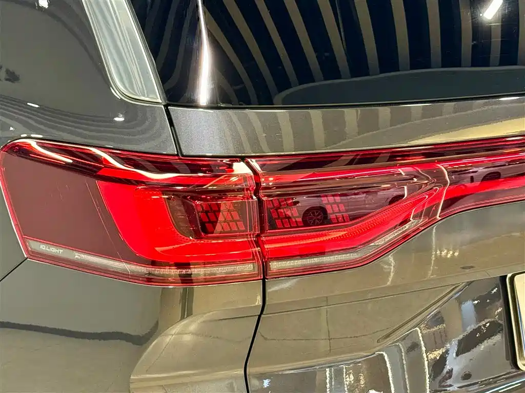 Volkswagen Volkswagen Talagon 2022 380TSI AWD Luxury Edition Pro 6-Seater 2023 - thumbnail 9