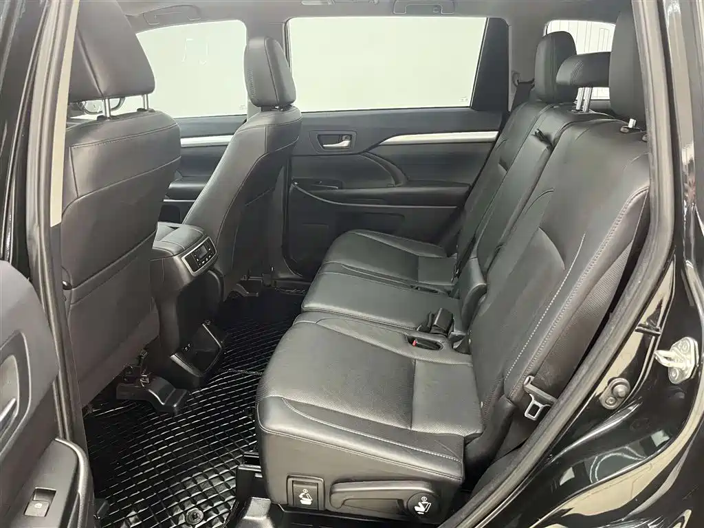 Toyota Toyota Highlander 2021 2.0T AWD Elite Edition 7-Seater 2021 - thumbnail 14