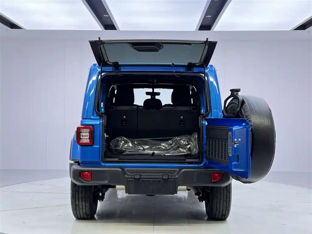 Jeep Jeep Wrangler 2022 2.0T High Altitude Four-Door Edition 2023 - thumbnail 13