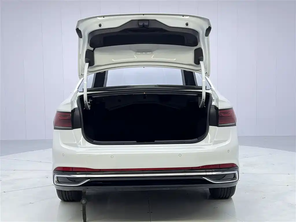 Volkswagen Volkswagen Sagitar 2023 300TSI DSG Beyond Edition 2023 - thumbnail 6