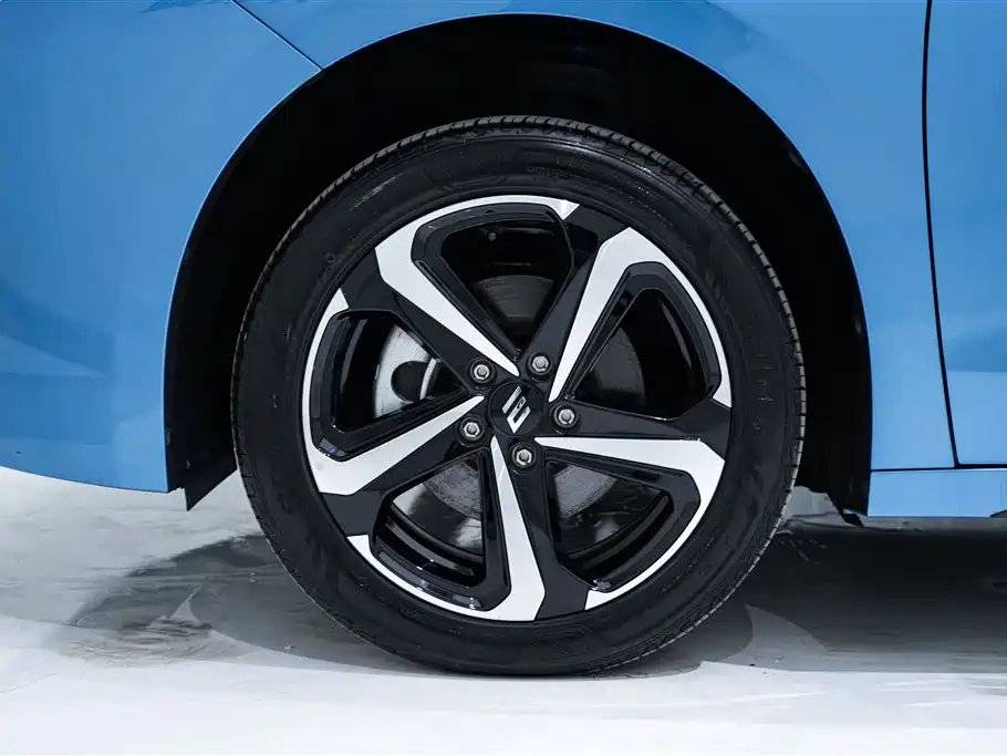JMC Group New Energy JAC Yi 2022 Standard Range Elite Edition 2025 - thumbnail 9