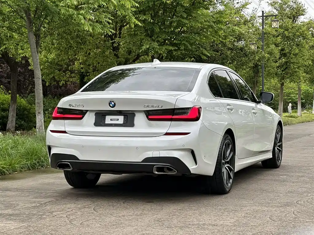 BMW BMW 3 Series 2022 Facelift 325Li M Sport Package 2022 - thumbnail 4