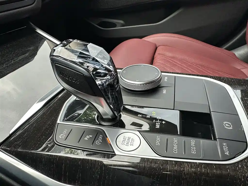 BMW BMW 3 Series 2022 Facelift 325Li M Sport Package 2022 - thumbnail 13