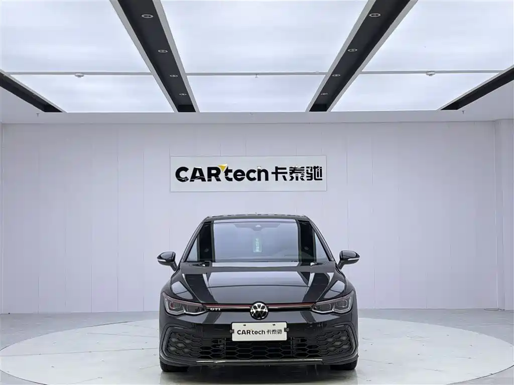 Volkswagen Golf GTI 2023 380TSI DSG GTI 2025 - thumbnail 3