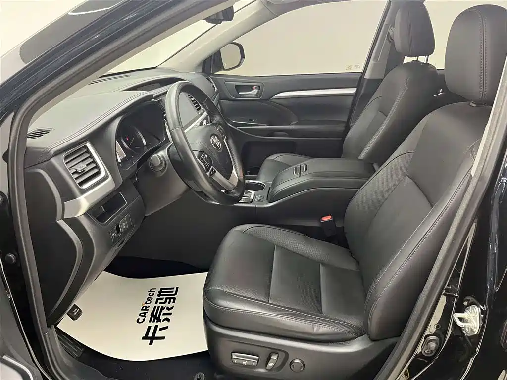 Toyota Highlander 2017 2.0T AWD Luxury Edition 7-Seater 2018 - thumbnail 13