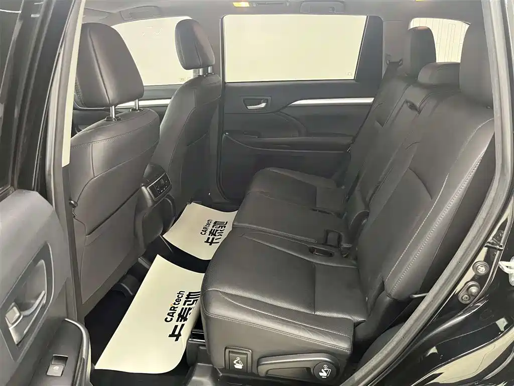 Toyota Highlander 2017 2.0T AWD Luxury Edition 7-Seater 2018 - thumbnail 14
