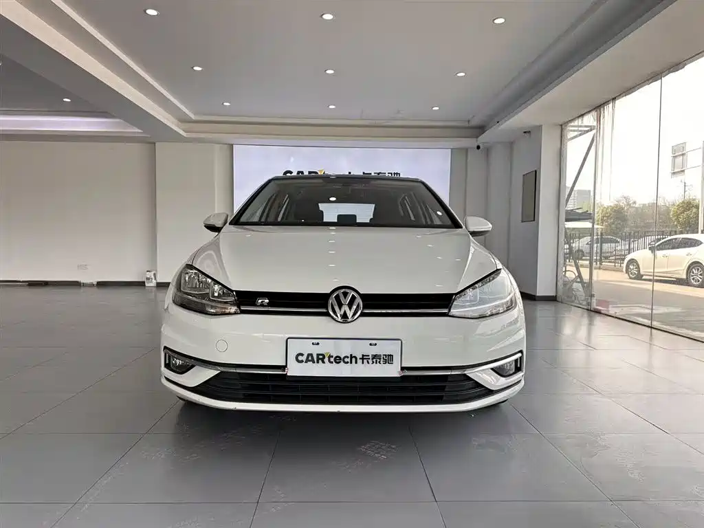 Volkswagen Volkswagen Golf 2019 - thumbnail 3