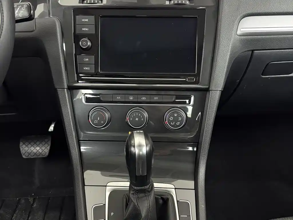 Volkswagen Volkswagen Golf 2019 - thumbnail 14