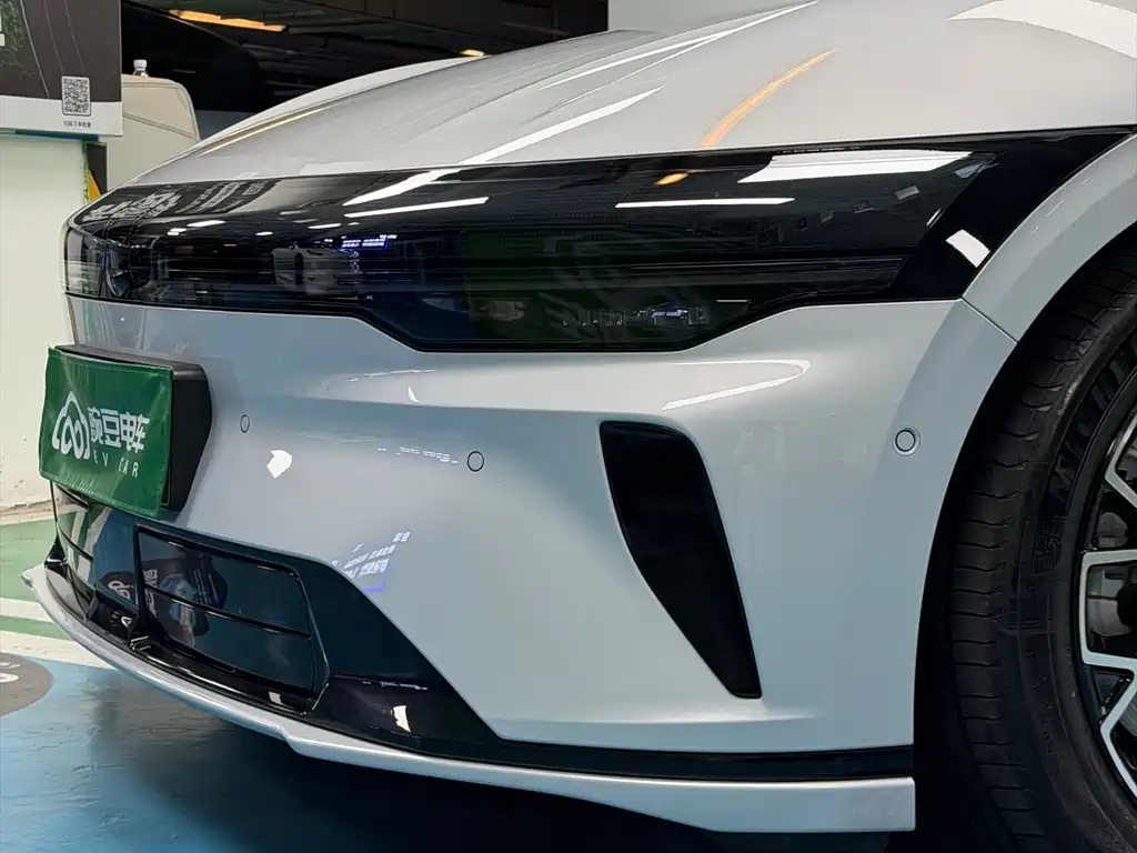 Zeekr Zeekr 007GT AWD 2025 - thumbnail 5