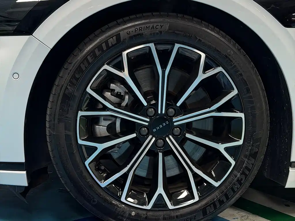 Zeekr Zeekr 007GT AWD 2025 - thumbnail 6