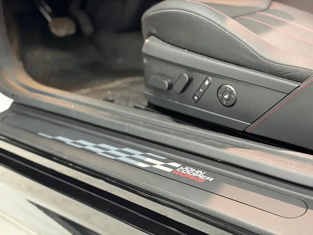 MINI MINI John Cooper Works EV 2025 2025 - thumbnail 10