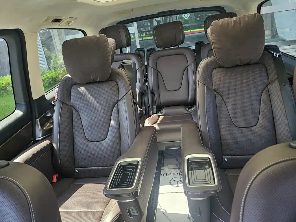 Mercedes-Benz Mercedes-Benz V-Class 2022 V 260 L Long Wheelbase Luxury Edition 2023 - thumbnail 20