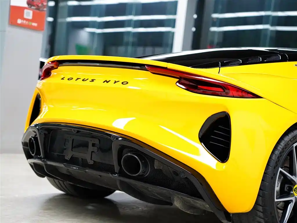 Lotus Sports Car EMIRA 3.5T V6 Manual First Edition 2023 - thumbnail 6